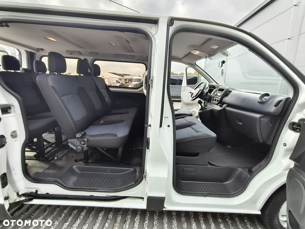 Opel Vivaro - 19