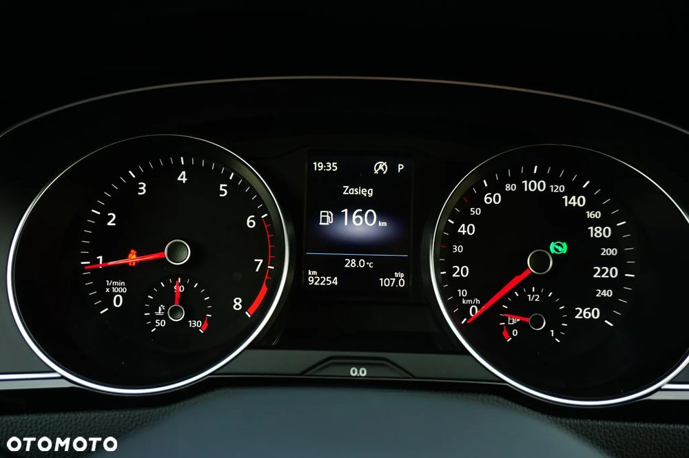 Volkswagen Passat Variant 1.5 TSI EVO Business DSG - 36