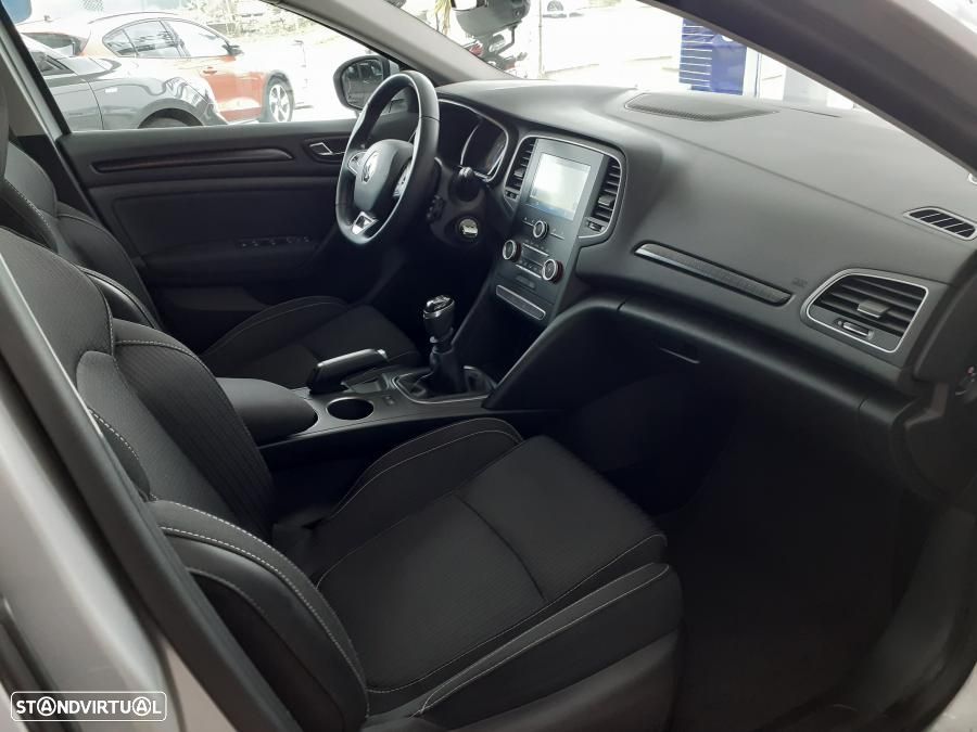 Renault Mégane 1.5 dCi Intens - 39