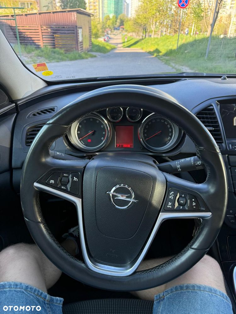 Opel Insignia 2.0 T Cosmo - 11