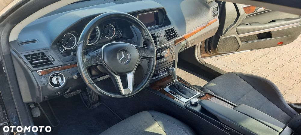 Mercedes-Benz Klasa E - 26