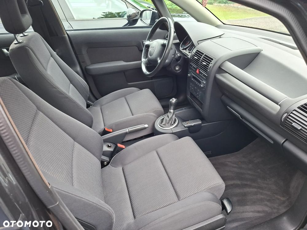 Audi A2 1.6 FSI - 23