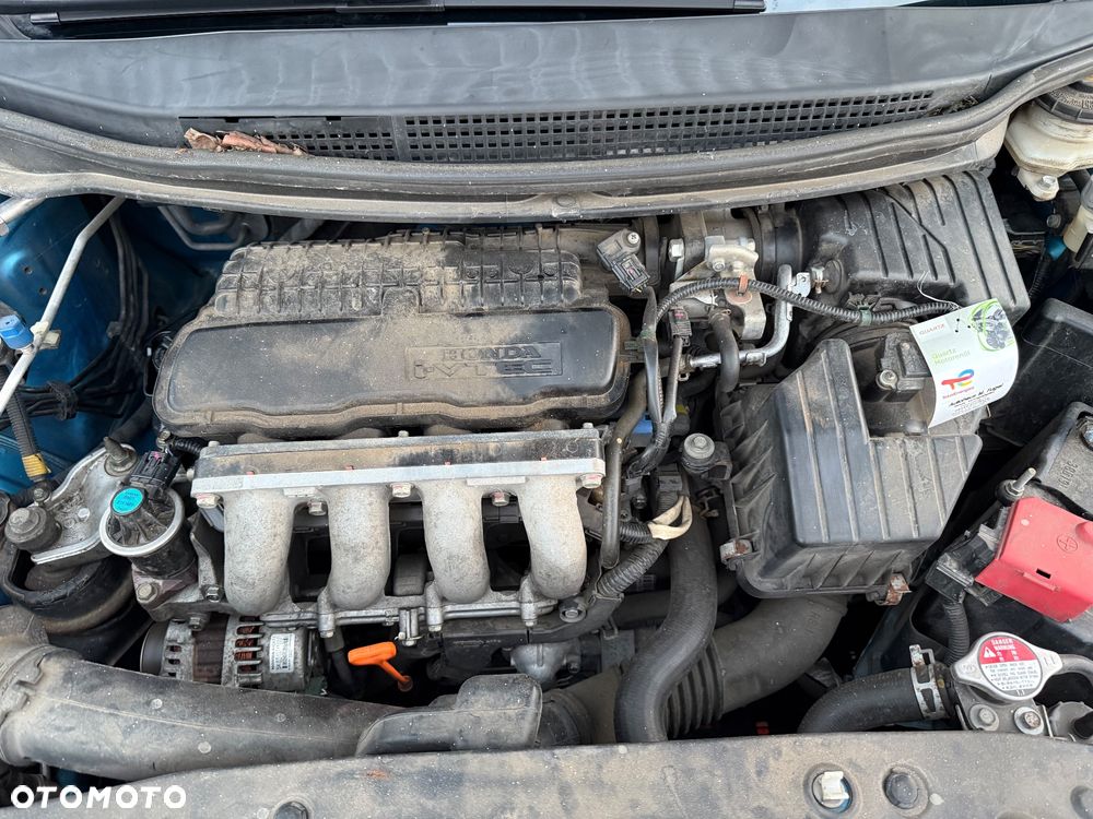 Honda Civic 1.4 i-VTEC Comfort - 32