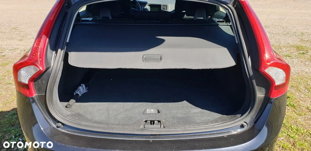 Volvo V60 D2 - 8