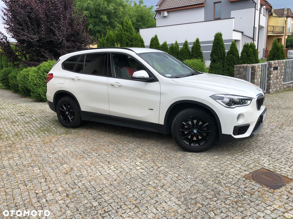 BMW X1 sDrive18d Advantage - 2