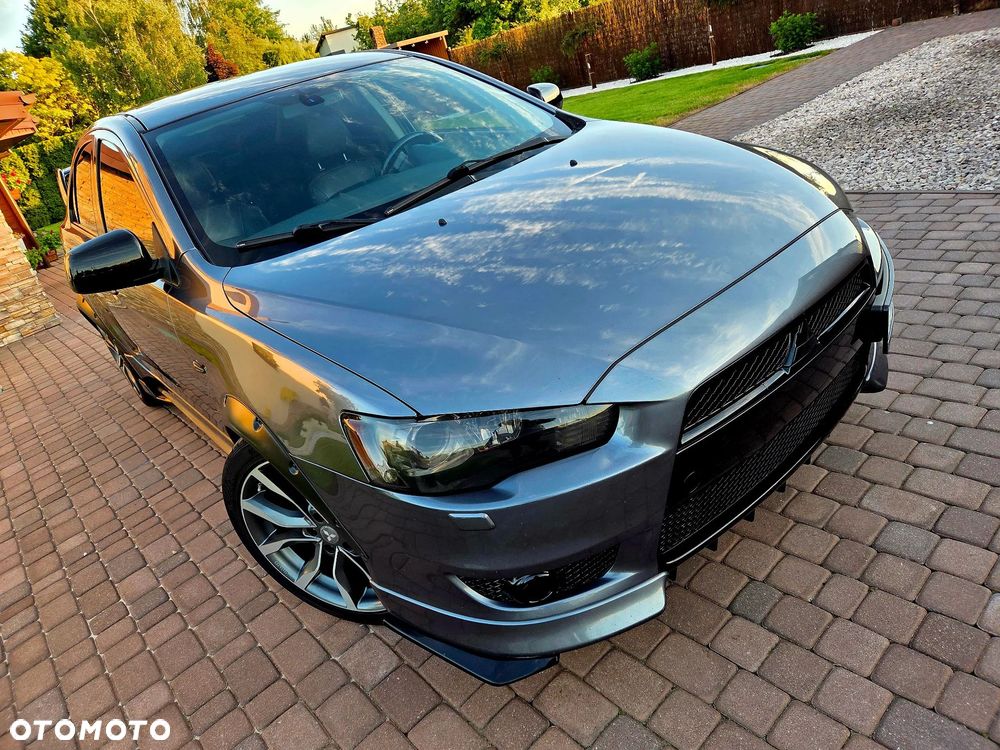 Mitsubishi Lancer - 3