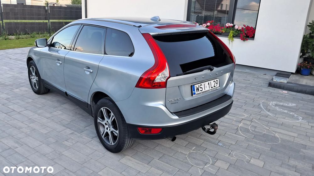 Volvo XC 60 D3 Summum - 4