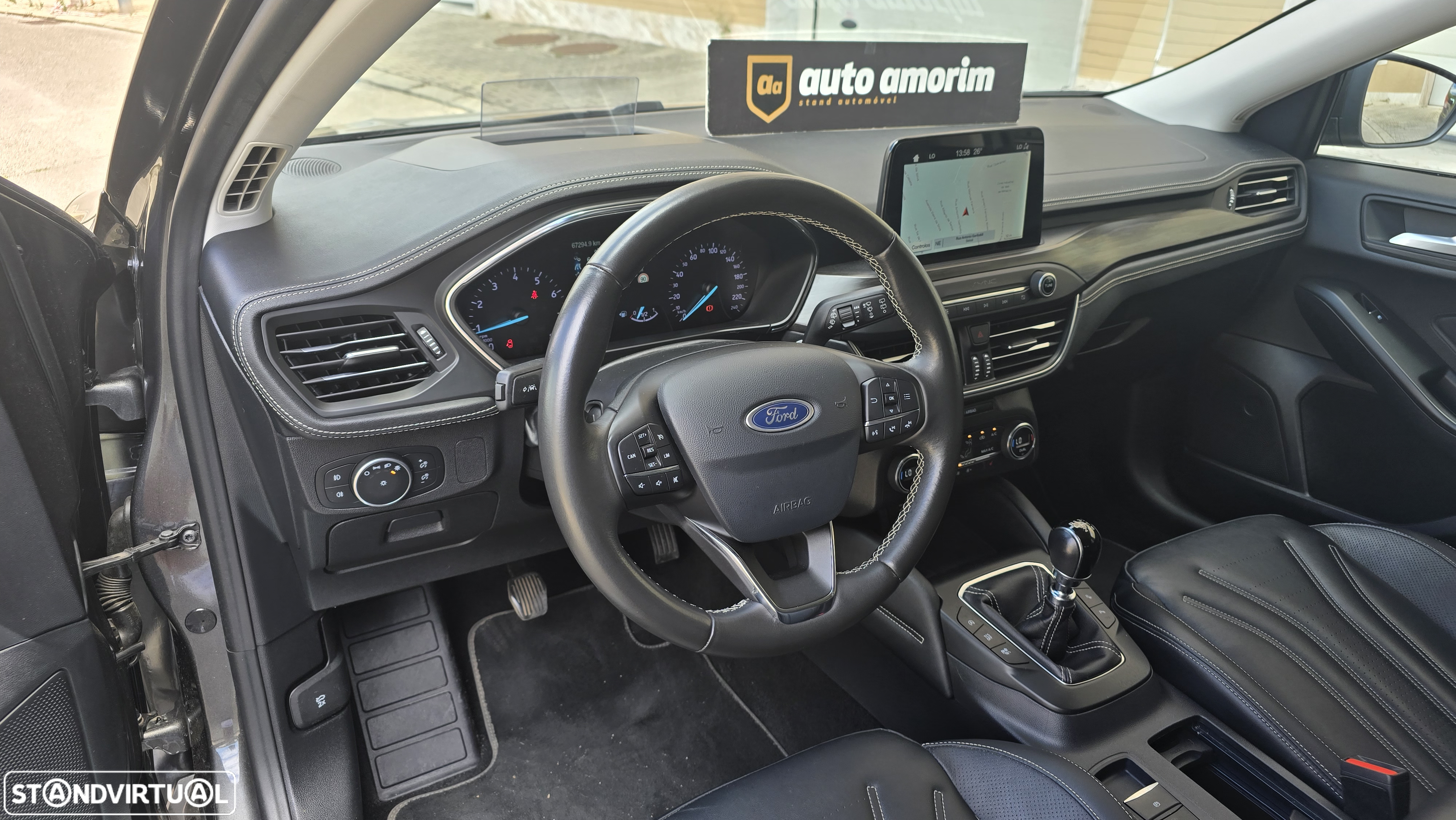 Ford Focus 1.5 EcoBoost Vignale - 17