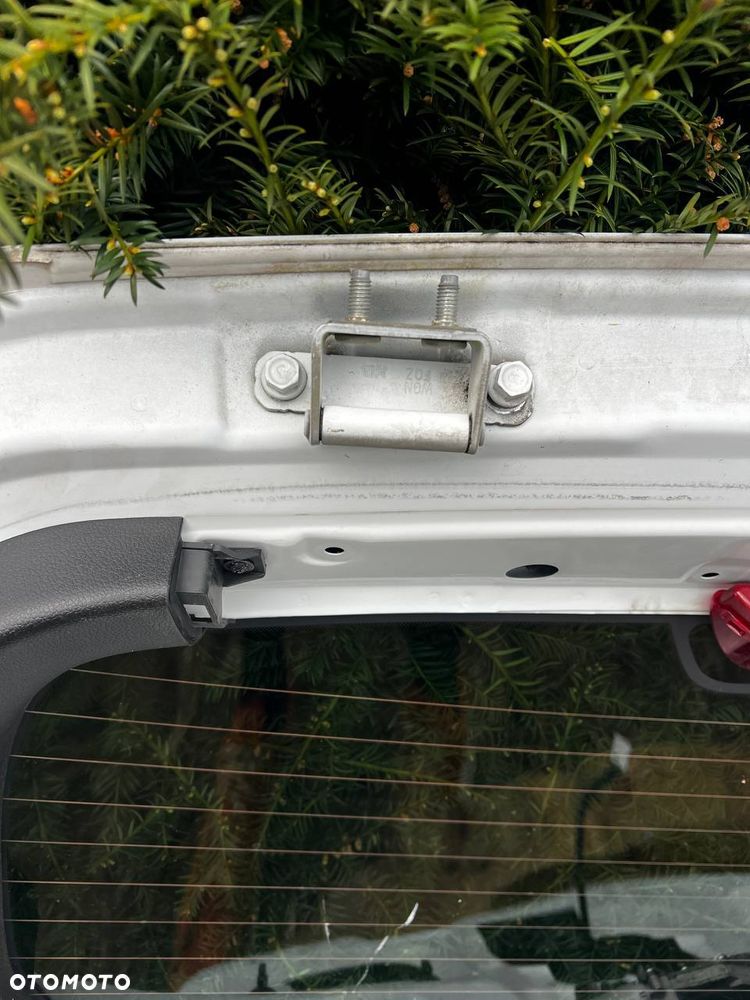 Klapa bagażnika Kia Sportage III ORYGINAŁ spoiler + szyba + wycieraczka - 13