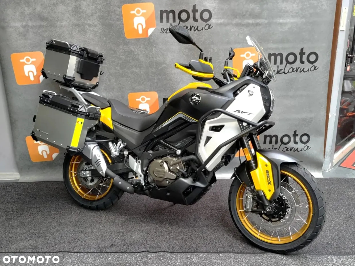 QJMOTOR SVT 650X - 4