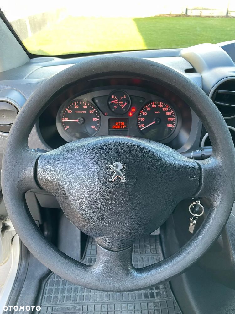 Peugeot Partner - 8