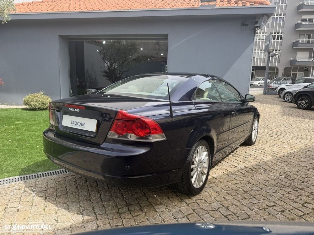 Volvo C70 2.0 D Momentum - 11