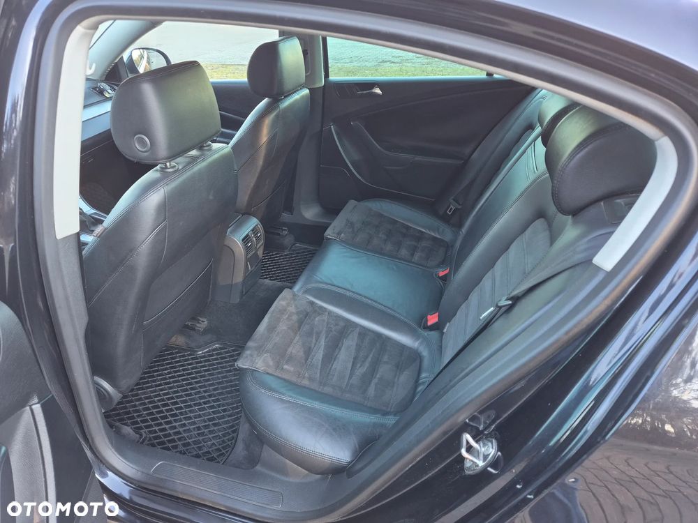 Volkswagen Passat 2.0 TDI DPF Highline - 7