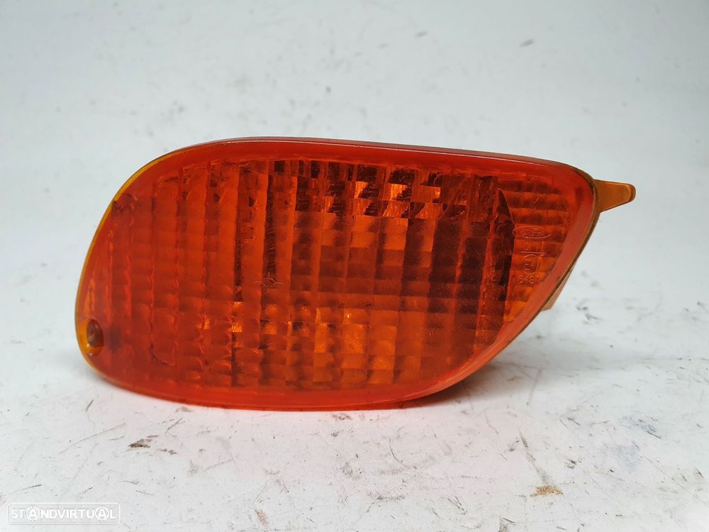 Farolim Pisca Frente Esq Ford Focus (Daw, Dbw) - 2