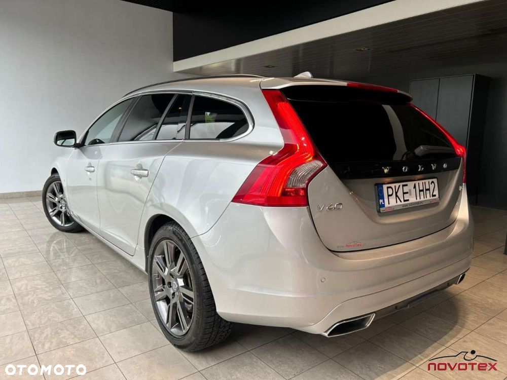 Volvo V60 2014 photo 4