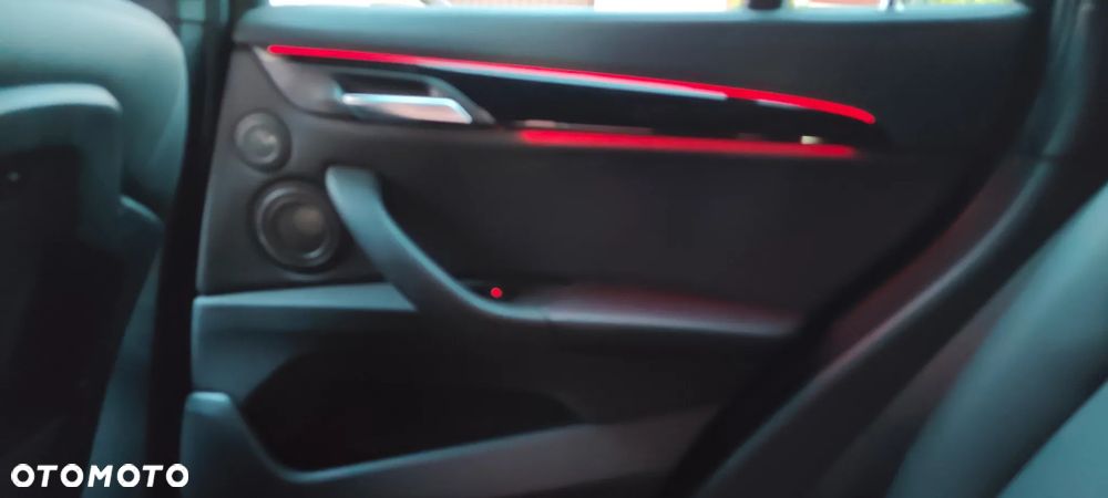 BMW X1 - 15