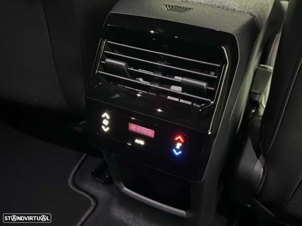 Peugeot 5008 1.6 Plug-in Hybrid Allure e-DCS7 - 15