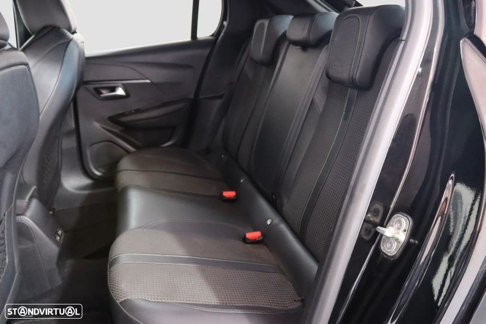 Peugeot 208 1.2 PureTech Allure EAT8 - 14