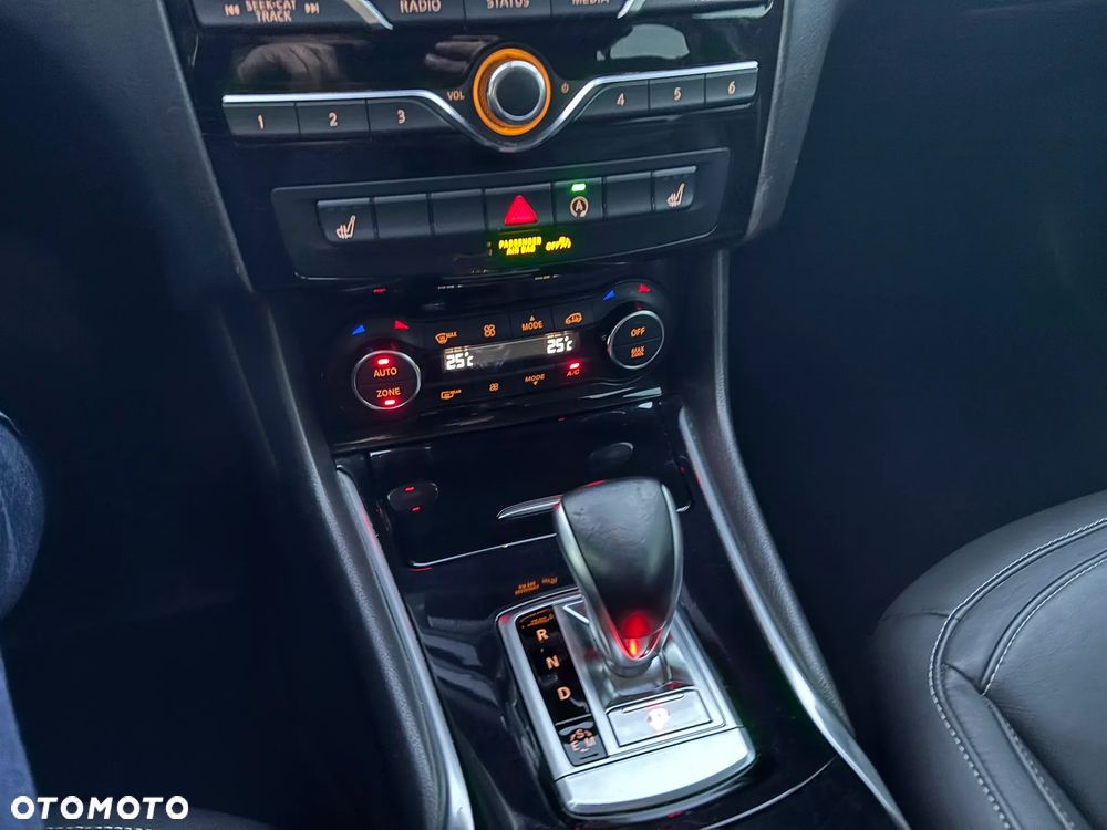 Infiniti QX - 16