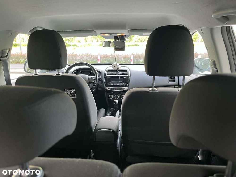 Mitsubishi ASX 1.6 Invite EU6 - 3