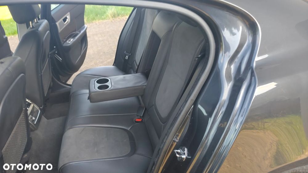 Jaguar XF 3.0 V6 S Premium Luxury - 15