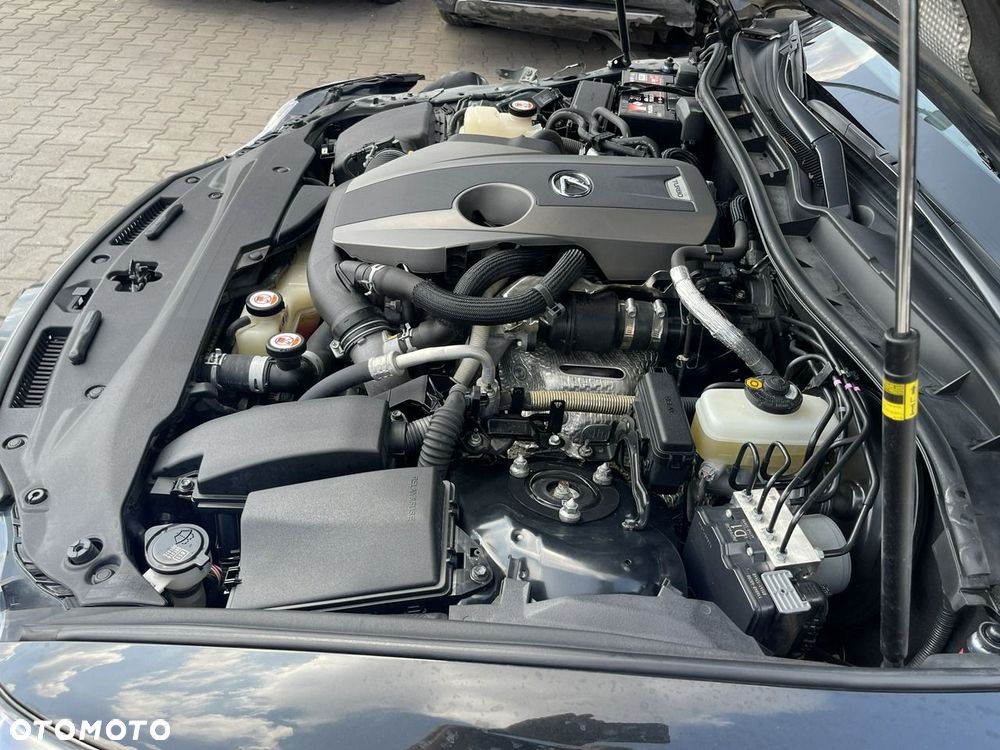 Lexus IS 200t / 300 Elegance - 14