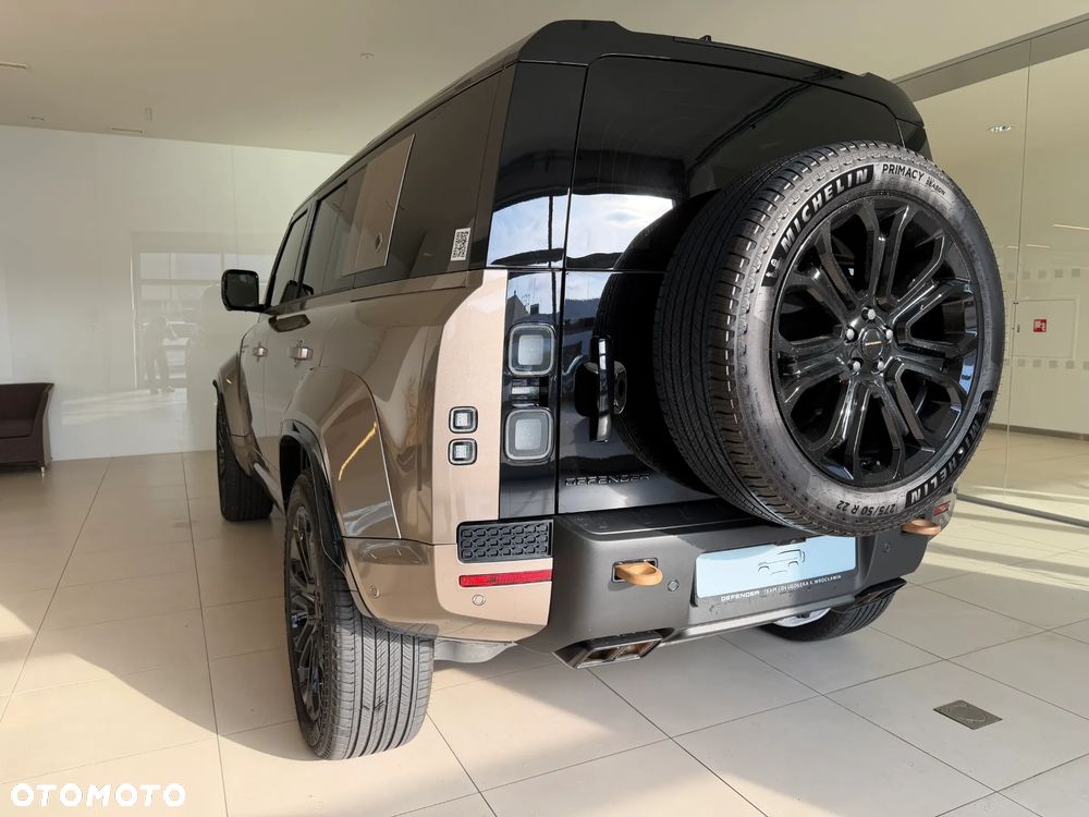 Land Rover Defender 2025 photo 5