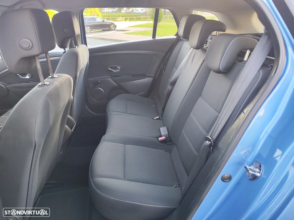 Renault Mégane Sport Tourer 1.5 dCi Dynamique - 20