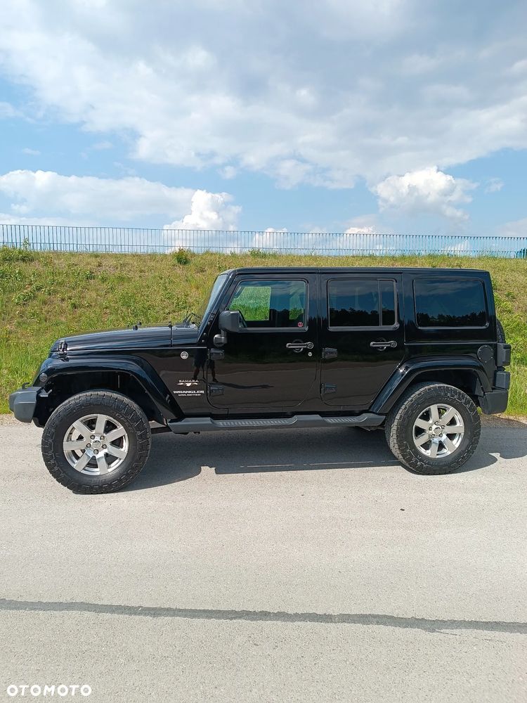 Jeep Wrangler 3.6 Unlim Sahara - 29