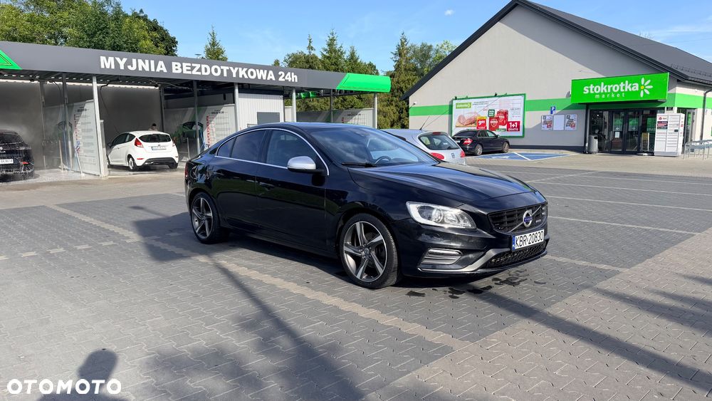 Volvo S60 D4 Drive-E R-Design Momentum - 3