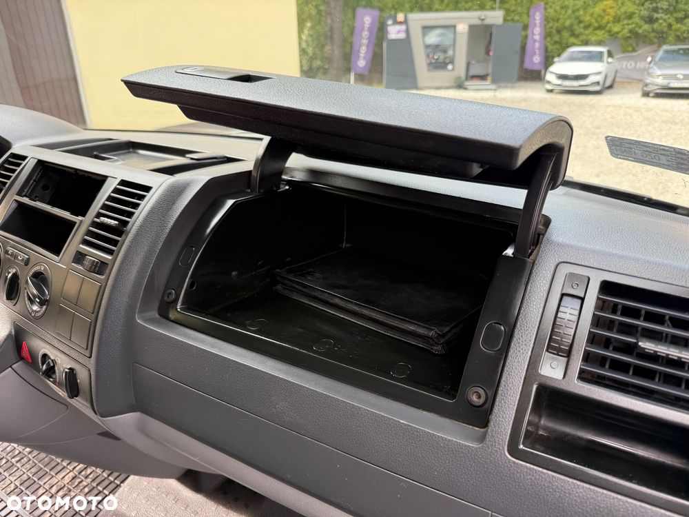 Volkswagen Transporter L2H1 - 28