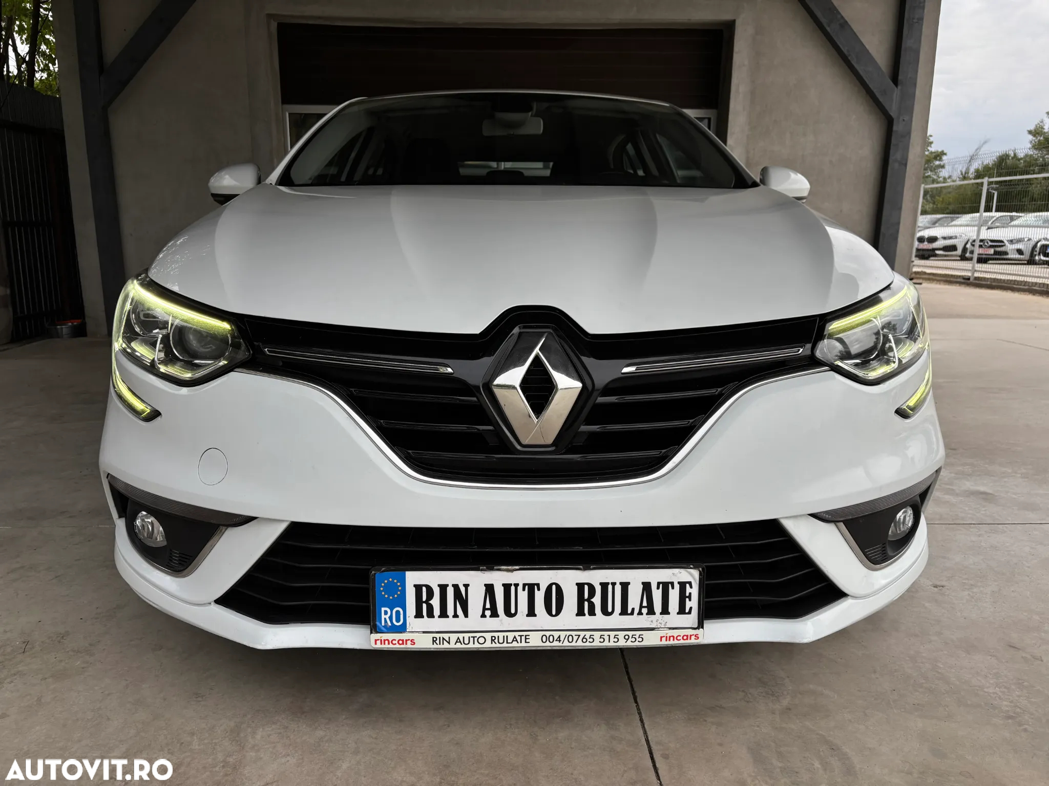 Renault Megane ENERGY dCi Zen - 2