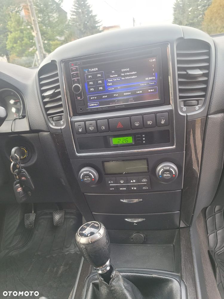 Kia Sorento 2.5 CRDi VGT LX - 14