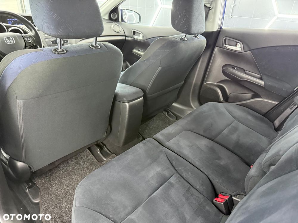 Honda Civic 1.8 i-VTEC Sport - 24