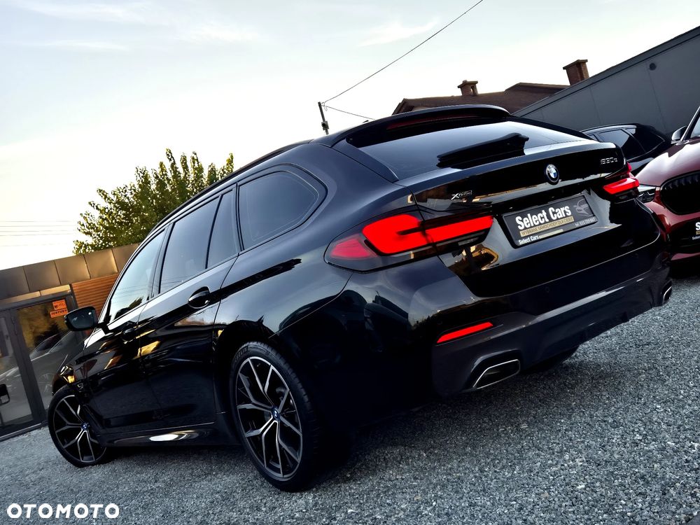 BMW Seria 5 ver-530e-xdrive-phev-m-sport - 38