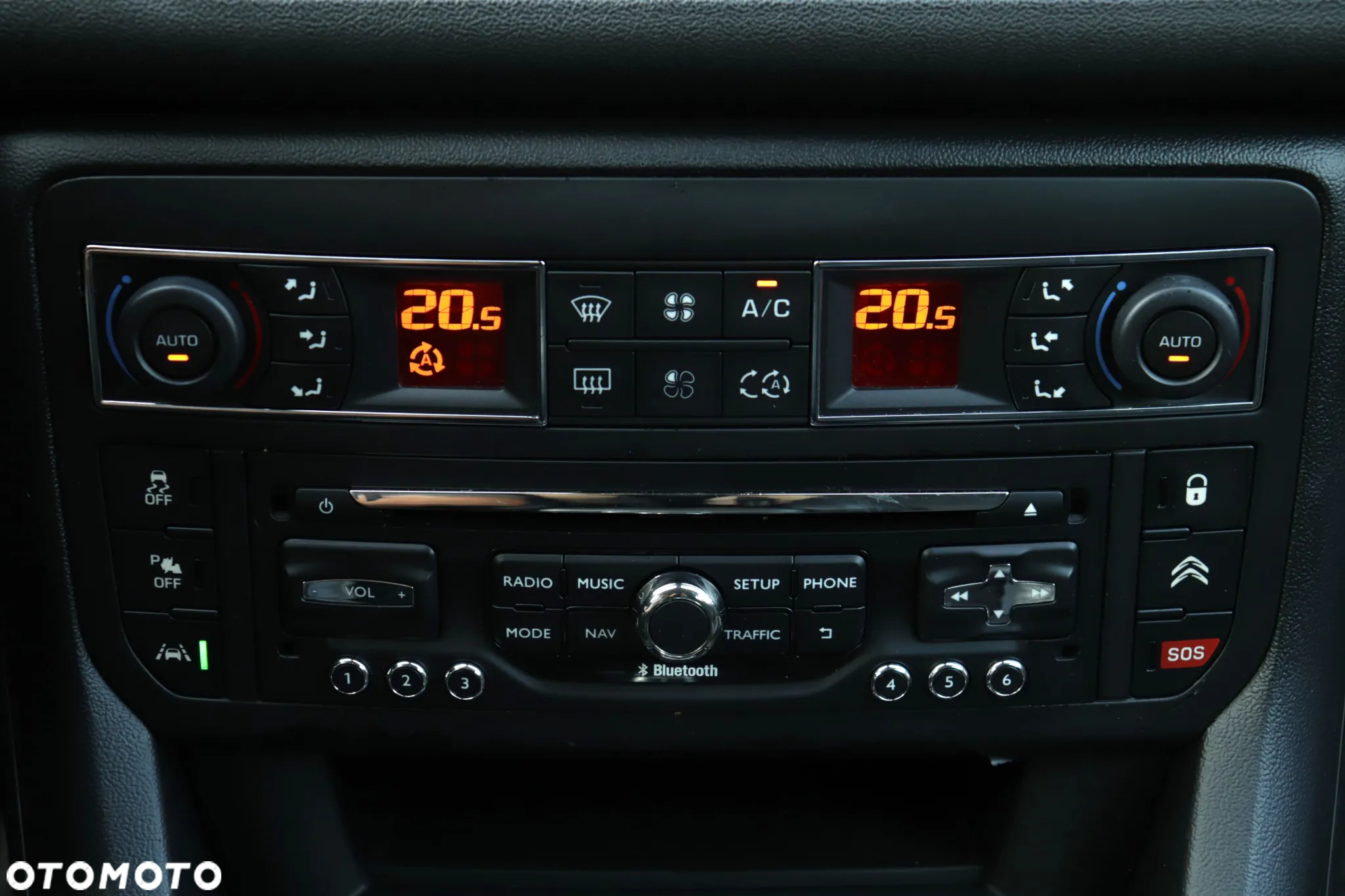 Citroën C5 Tourer HDi 165 FAP Exclusive - 29