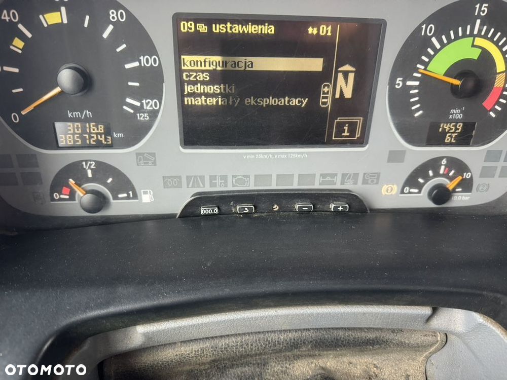 Mercedes-Benz PUTZMEISTER 24 METRY RURA 125mm - 2