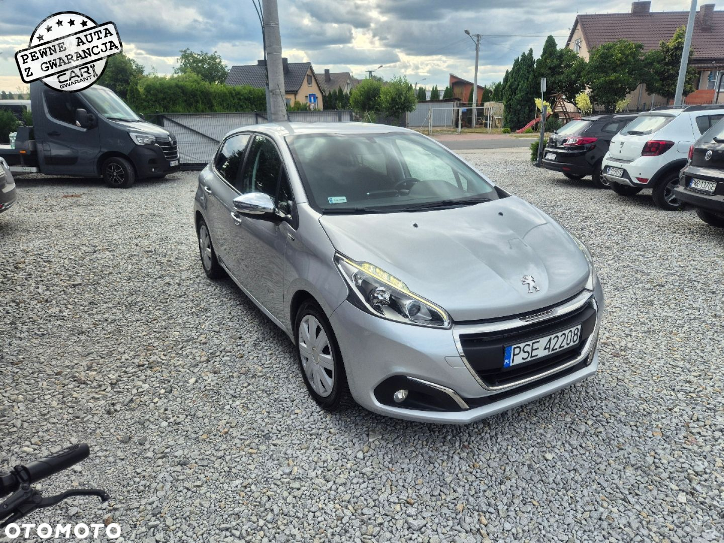 Peugeot 208 - 4