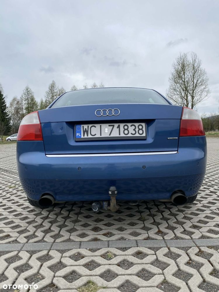 Audi A4 Limousine - 3