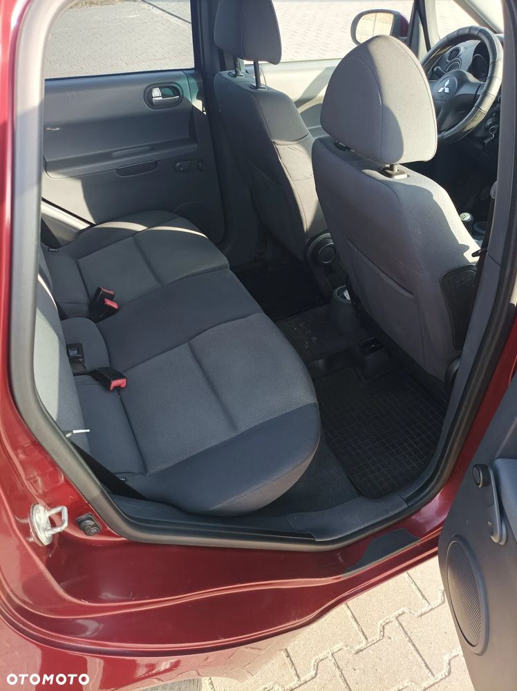 Mitsubishi Colt - 19