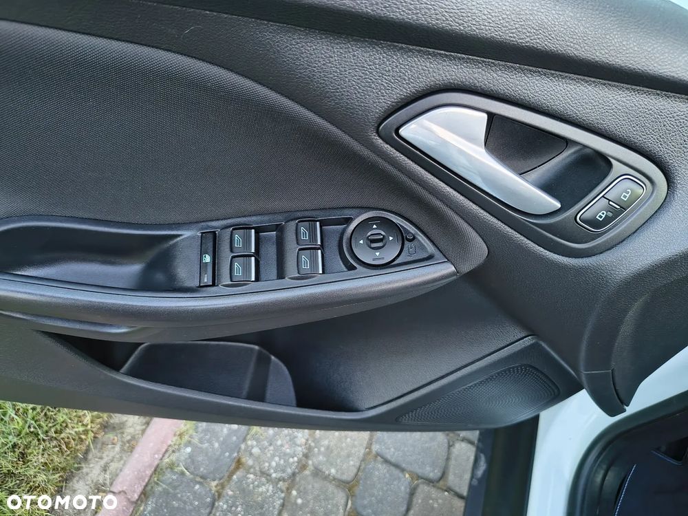 Ford Focus 1.5 TDCi ECOnetic 88g Start-Stopp-System Business - 15
