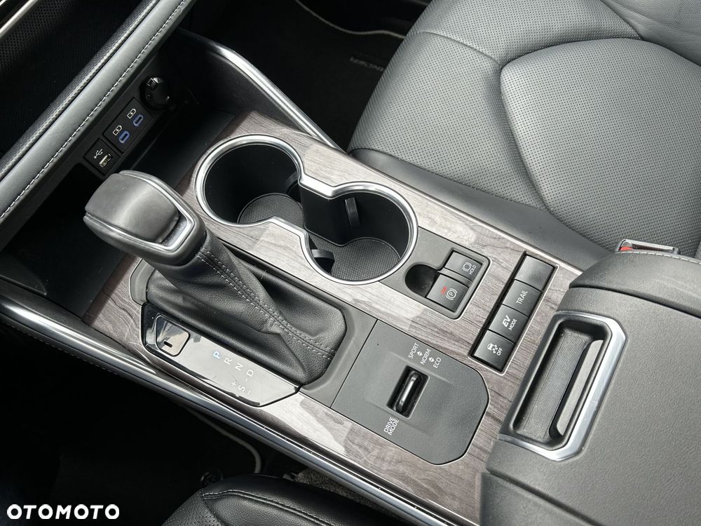 Toyota Highlander - 21
