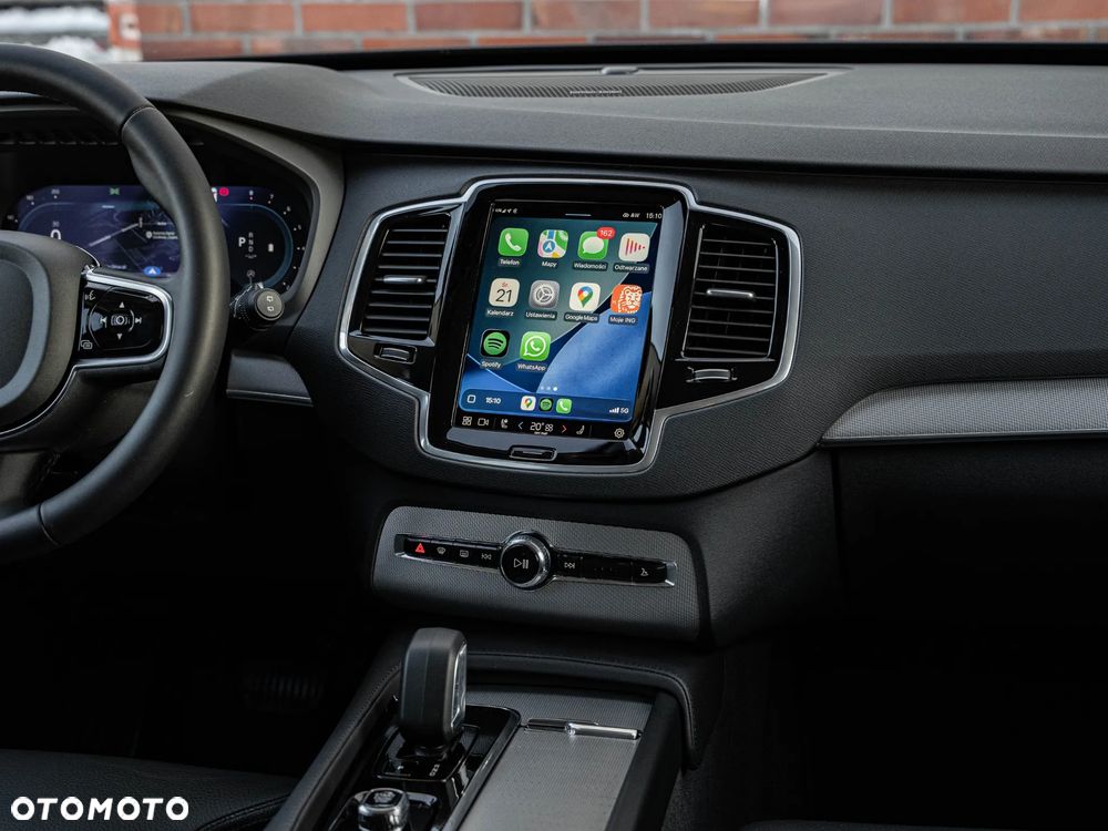 Volvo XC 90 - 32