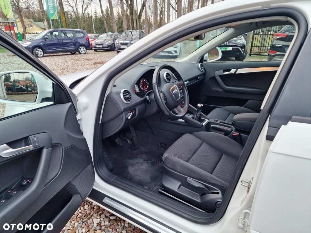 Audi A3 Sportback - 7