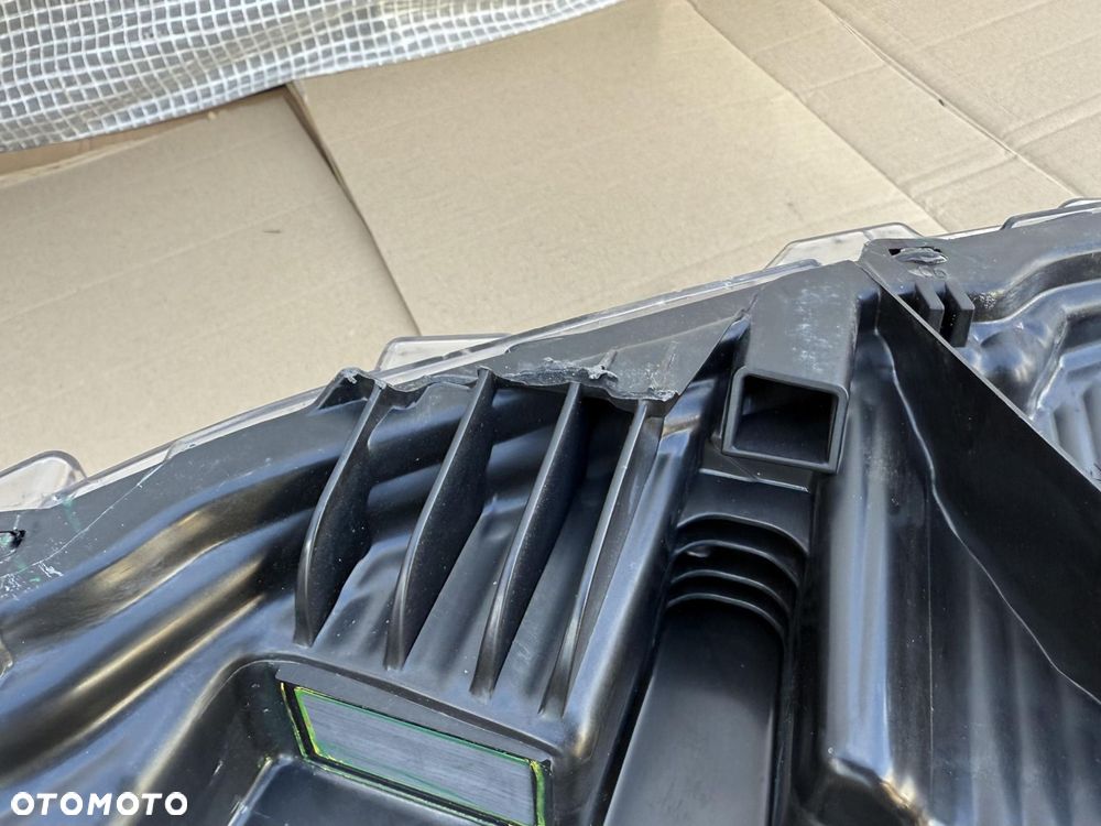 MUSTANG MACH-E LAMPA PRZEDNIA PRAWA LJ8B13E014 - 5