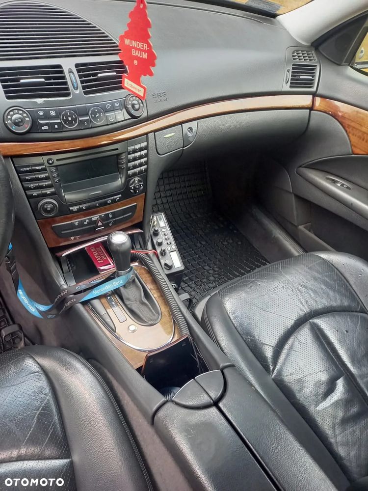 Mercedes-Benz Klasa E - 7