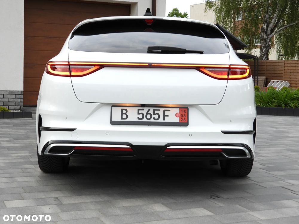 Kia ProCeed 1.5 T-GDI DCT7 OPF GT LINE - 8