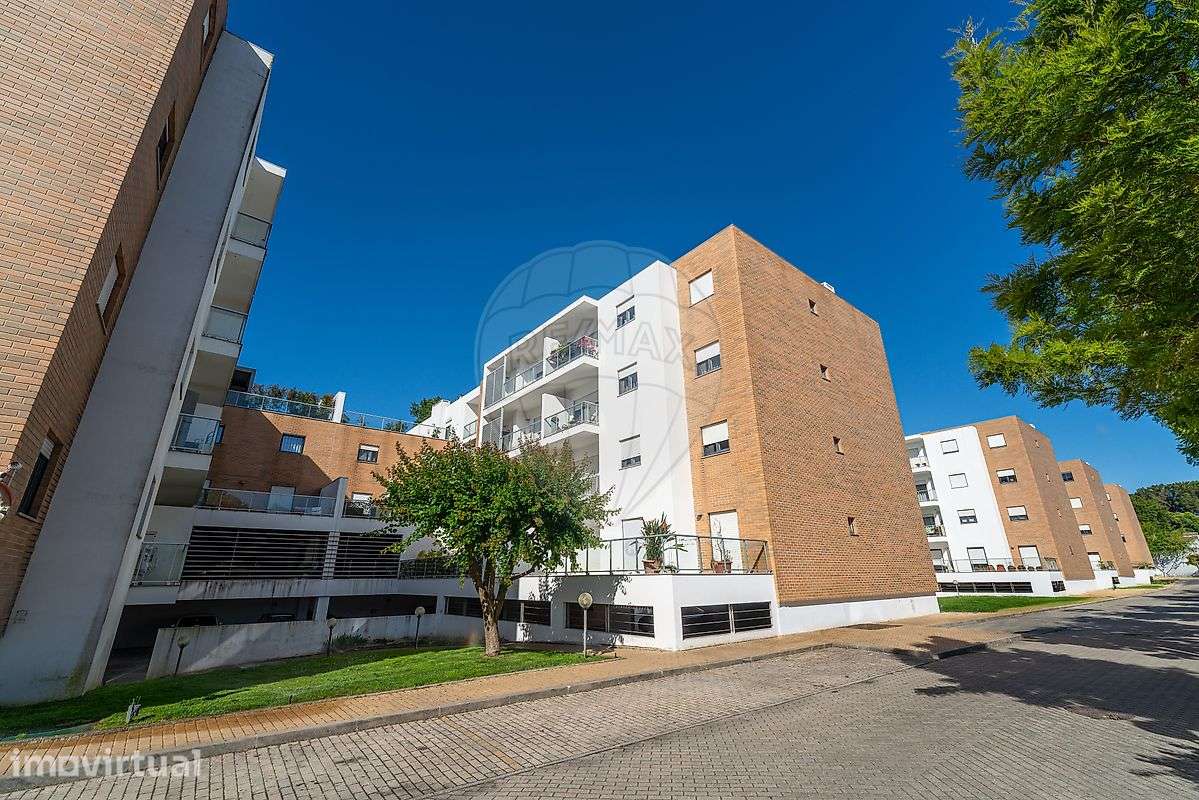 Apartamento T3 para arrendamento - Grande imagem: 2/41