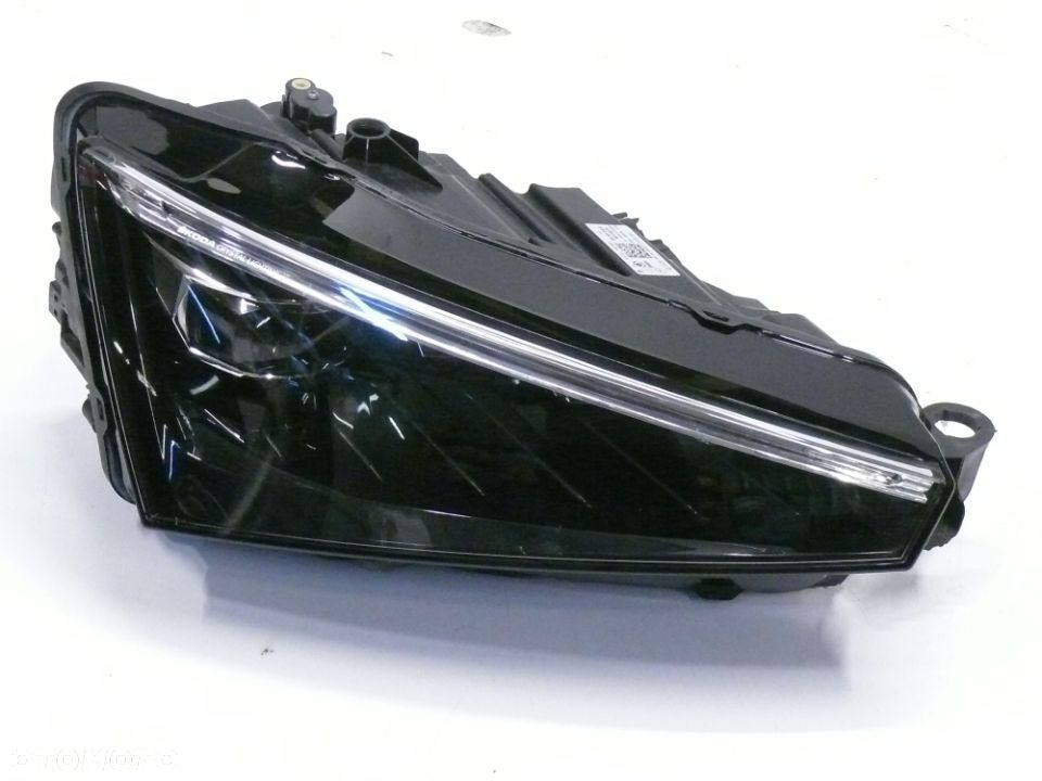LAMPA PRZEDNIA PRAWA SKODA SCALA 2019 LED FULL CRYSTAL LIGHT - 1