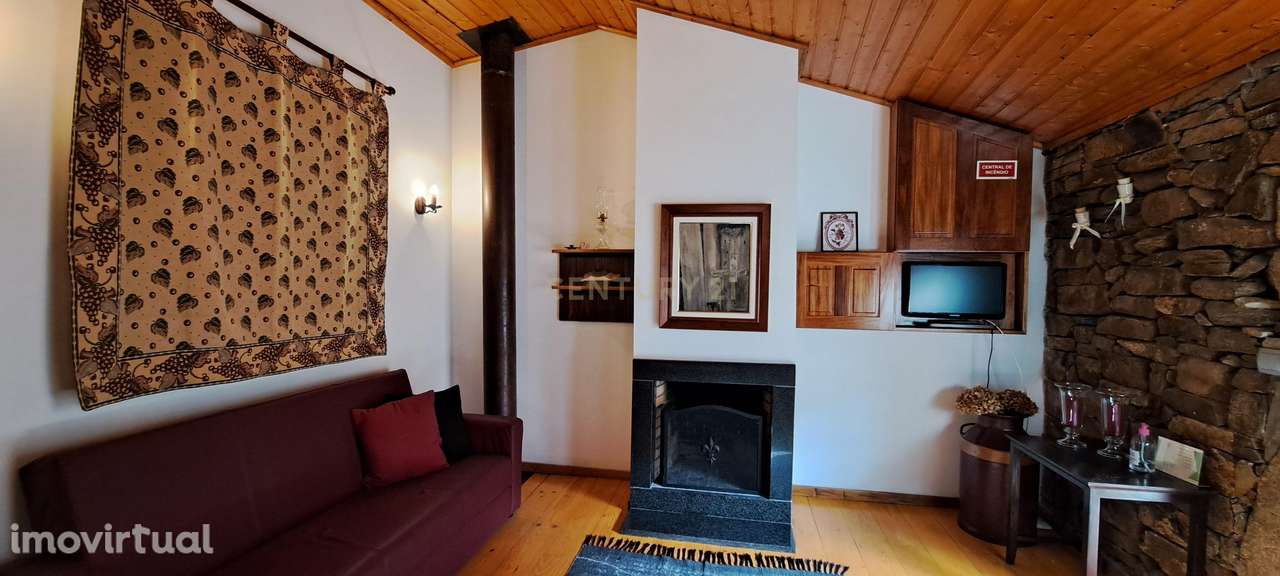 Empreendimento turístico localizado na aldeia de Murça, perto de Vila - Grande imagem: 5/54